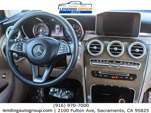 Used 2018 Mercedes-Benz GLC 300 image 12
