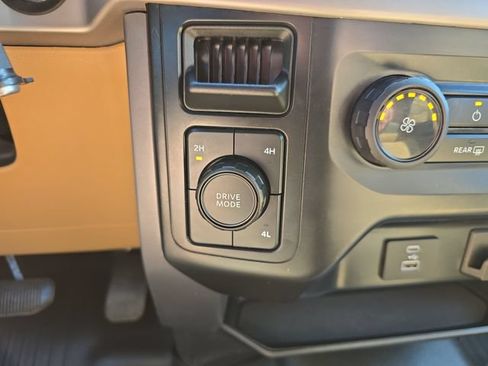 Used 2023 Ford F150 XLT AWD/4WD image 26