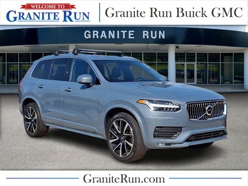 Used 2020 Volvo XC90 T6 Momentum w/ Protection Package Premier AWD/4WD image 1