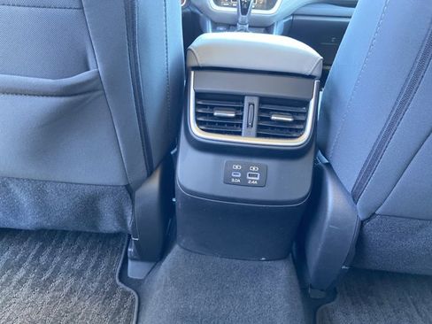 Used 2024 Subaru Outback Premium image 46