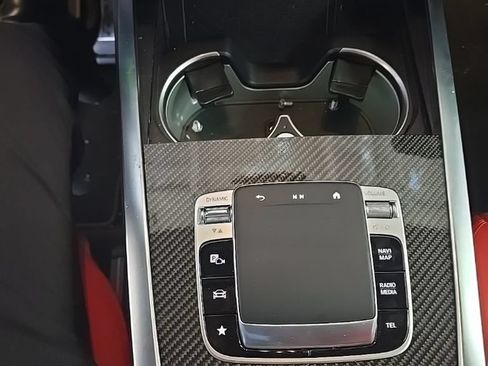 Used 2025 Mercedes-Benz G 63 AMG 4MATIC image 7