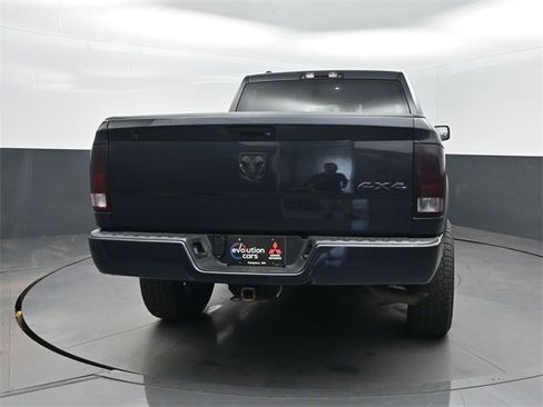 Used 2017 RAM 1500 Express image 23