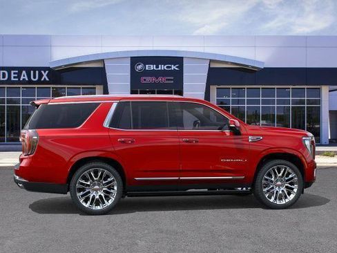 New 2026 GMC Yukon Denali w/ Denali Reserve Package AWD/4WD image 18
