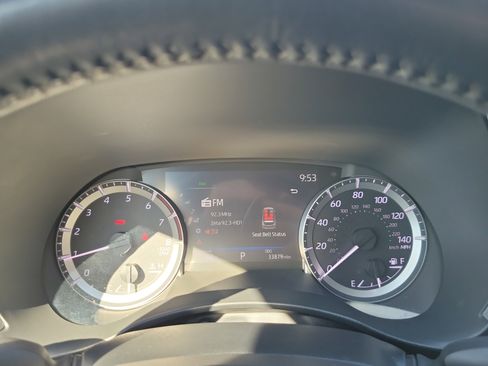 Used 2023 Toyota Highlander XLE FWD image 30
