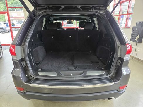 Used 2019 Jeep Grand Cherokee Limited AWD/4WD image 34