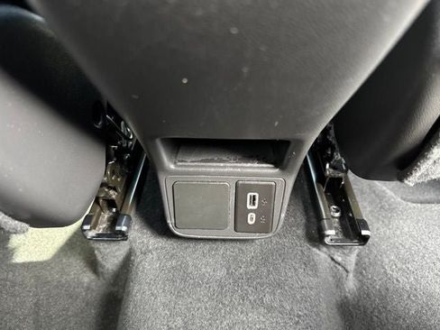 Used 2025 Buick Encore GX Sport Touring AWD/4WD image 23