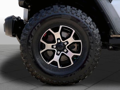 Used 2020 Jeep Wrangler Unlimited Rubicon w/ LED Lighting Group AWD/4WD image 10