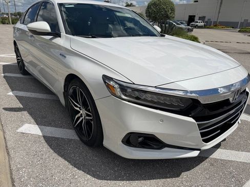 Used 2021 Honda Accord Touring image 15