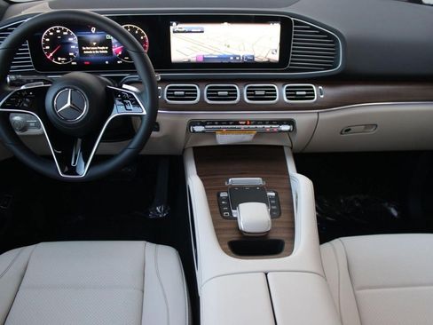 Used 2026 Mercedes-Benz GLE 350 4MATIC image 17
