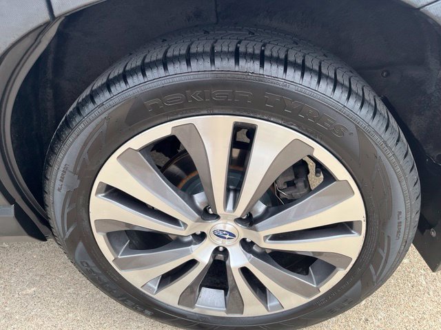 Used 2021 Subaru Ascent Touring AWD/4WD image 15