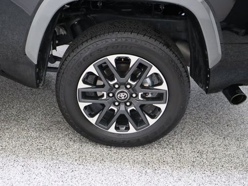 Certified 2026 Toyota Tundra Limited w/ Power Package AWD/4WD image 10
