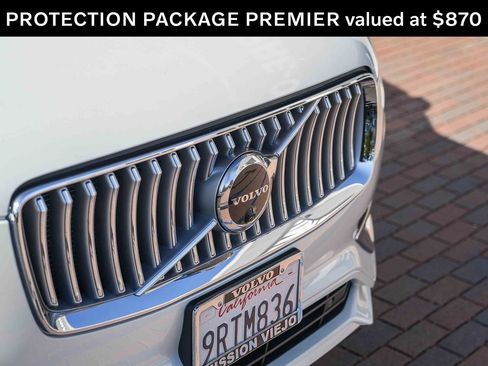 Used 2025 Volvo XC90 T8 Ultra w/ Protection Package Premier AWD/4WD image 3