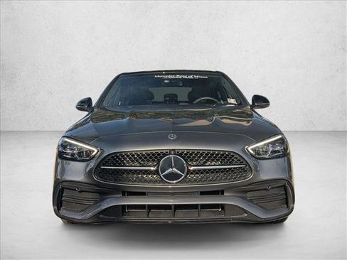 Used 2025 Mercedes-Benz C 300 4MATIC Sedan image 2