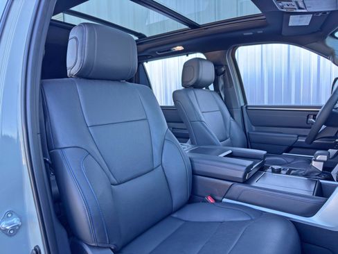 Used 2024 Toyota Sequoia Platinum image 41