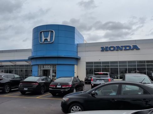 Used 2025 Jeep Compass Trailhawk image 31