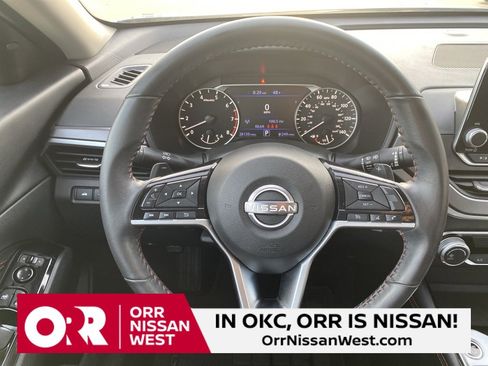 Used 2023 Nissan Altima 2.5 SR image 23