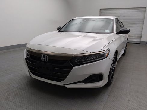 Used 2022 Honda Accord Sport image 15