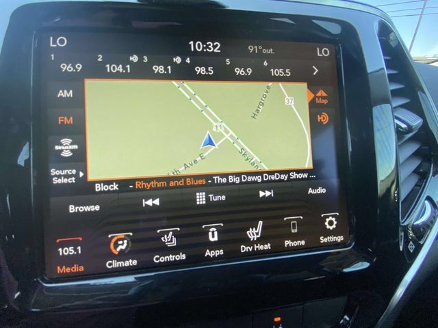 Used 2022 Jeep Cherokee Limited w/ Elite Package AWD/4WD image 22