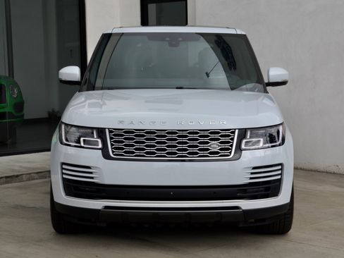 Used 2019 Land Rover Range Rover Supercharged image 2