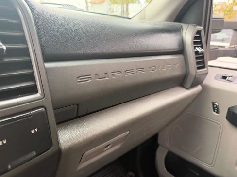 Used 2019 Ford F450 XL w/ XL Value Package RWD image 37