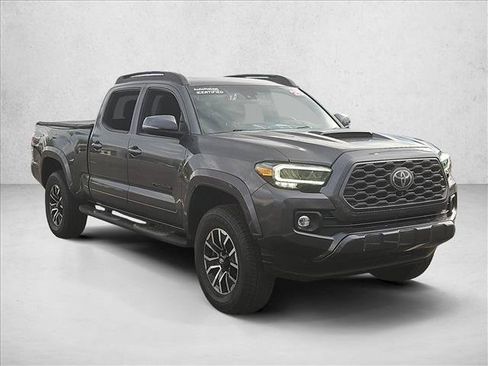 Used 2020 Toyota Tacoma TRD Sport w/ Advanced Technology Package AWD/4WD image 3
