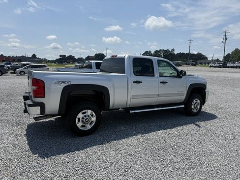 Used 2012 Chevrolet Silverado 2500 LT AWD/4WD image 4