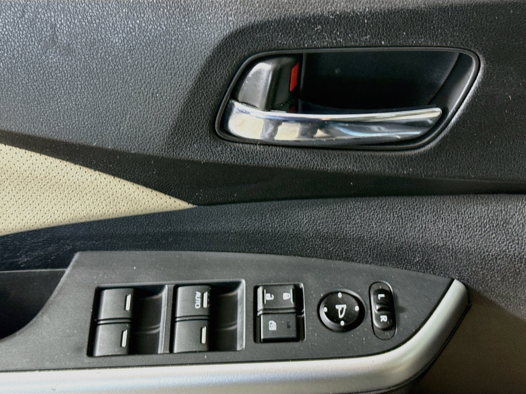 Used 2015 Honda CR-V EX-L image 20