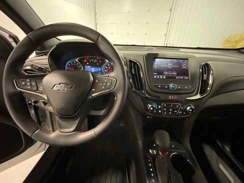 Used 2024 Chevrolet Equinox RS w/ LPO, Floor Liner Package image 36