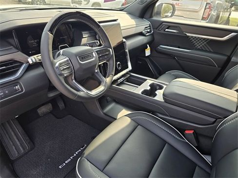 New 2026 GMC Acadia Denali w/ Super Cruise Package image 18