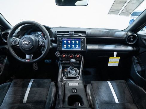 New 2025 Toyota GR86 Premium image 11