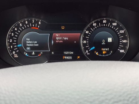 Used 2016 Ford Explorer Platinum image 19