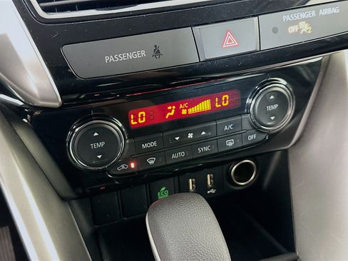 Used 2024 Mitsubishi Eclipse Cross SE AWD/4WD image 24