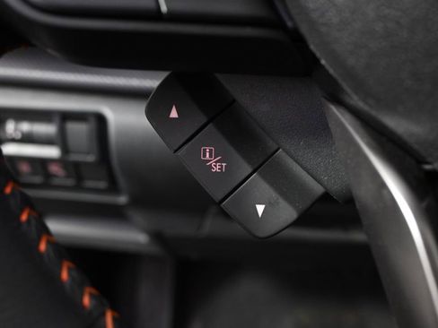 Used 2021 Subaru Crosstrek 2.0i Premium w/ Moonroof Package image 36