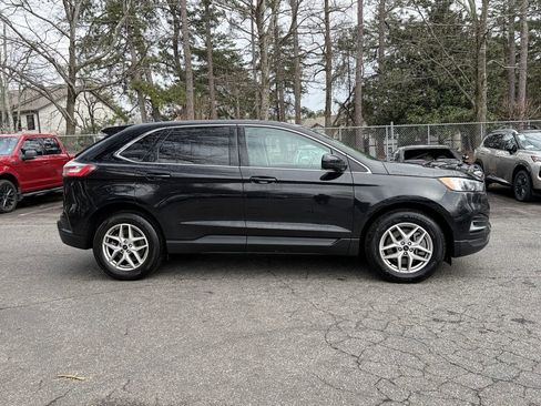 Used 2023 Ford Edge SEL image 6