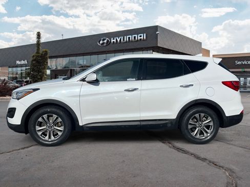 Used 2016 Hyundai Santa Fe Sport image 2