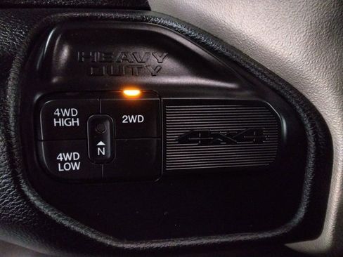 Used 2024 RAM 2500 Laramie image 17