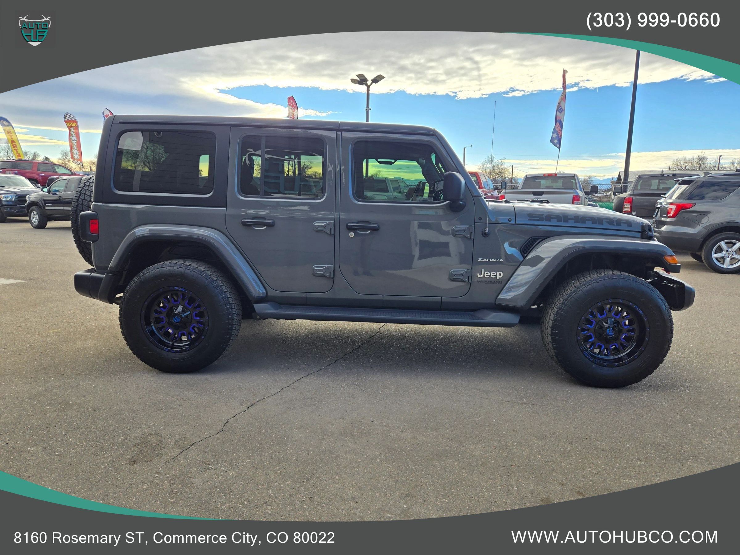 Used 2020 Jeep Wrangler Unlimited Sahara w/ Cold Weather Group AWD/4WD image 4