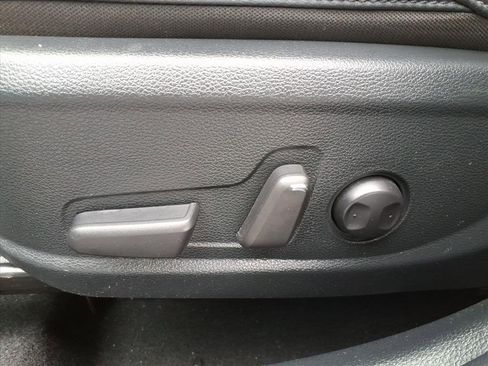 Used 2024 Kia Seltos EX image 26