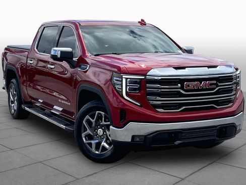 Used 2024 GMC Sierra 1500 SLT RWD image 3