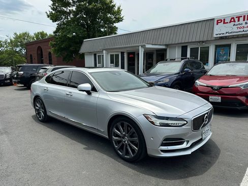 Used 2018 Volvo S90 T8 Inscription w/ Convenience Package AWD/4WD image 2
