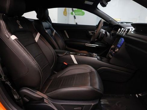 Used 2021 Ford Mustang Shelby GT500 w/ Technology Package image 72