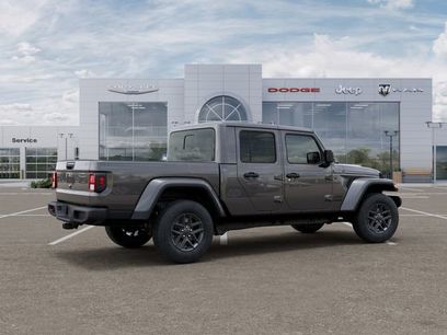 New 2026 Jeep Gladiator Sport