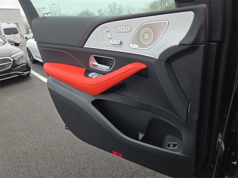 New 2026 Mercedes-Benz GLE 53 AMG 4MATIC Coupe image 21