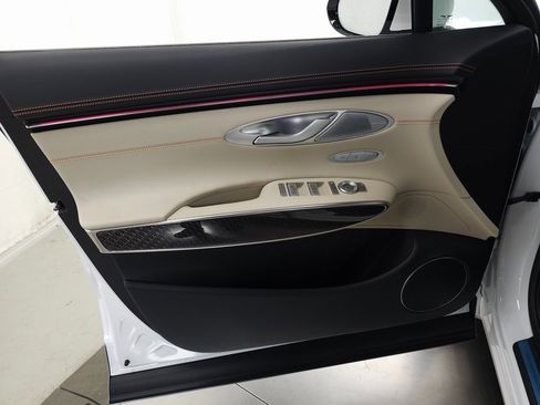 Used 2026 Genesis GV70 3.5T Sport Prestige image 10