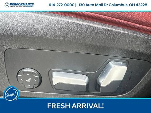 Used 2023 BMW X4 xDrive30i w/ M Sport Package AWD/4WD image 14