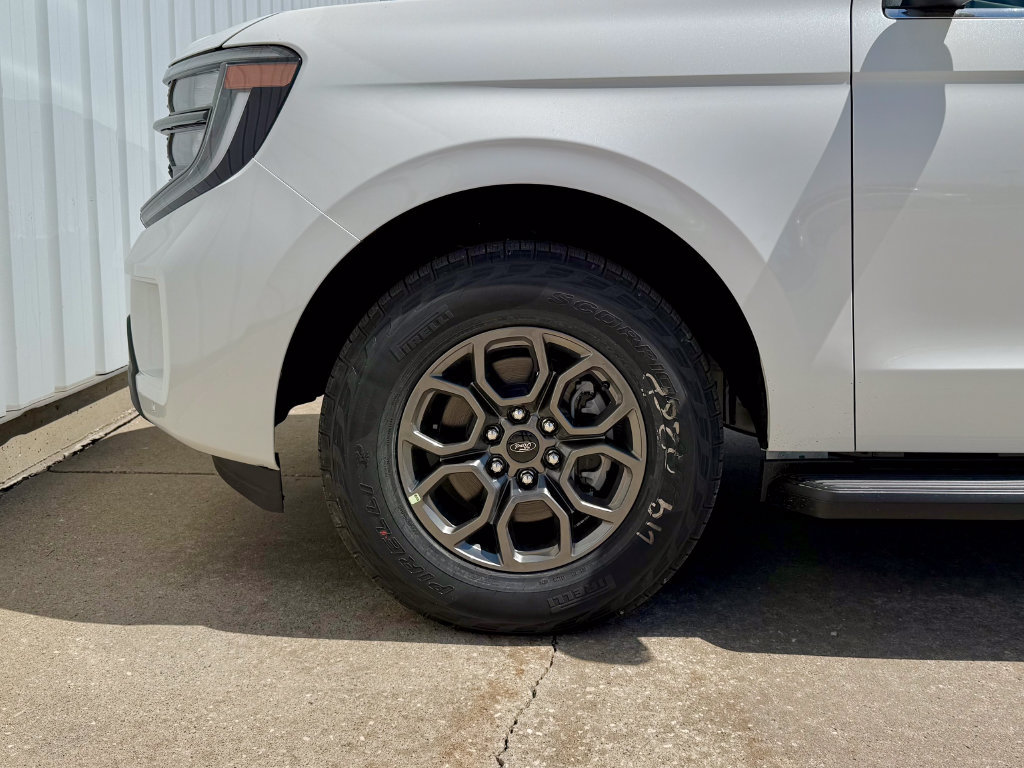 New 2026 Ford Expedition Max Active AWD/4WD image 46