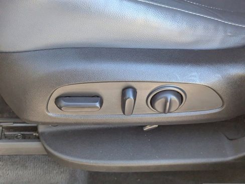 Used 2019 Chevrolet Traverse Premier w/ Driver Confidence II Package image 24