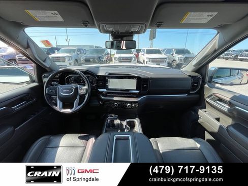 Used 2022 GMC Sierra 1500 SLT w/ SLT Convenience Package AWD/4WD image 26
