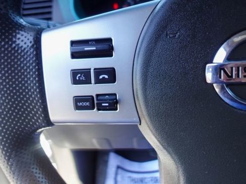 Used 2018 Nissan Frontier SV RWD image 15