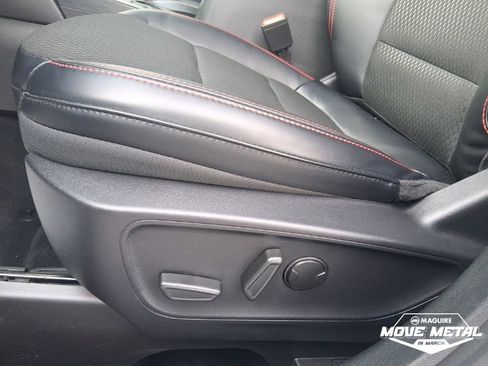 Used 2025 Ford Escape ST-Line w/ Tech Pack #1 image 11